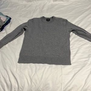Halogen grey cashmere sweater top size medium